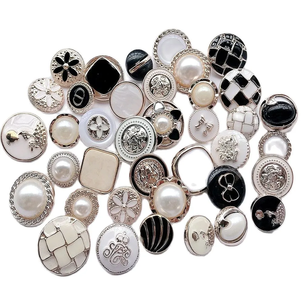 30PCS 18/21/25mm Mixed Styles Alloy Plating Shank Buttons Overcoat Sweater Buttons